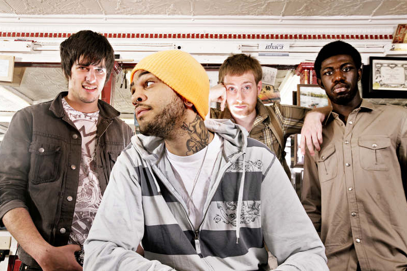 Gym Class Heroes – Cupid's Chokehold / Breakfast in America Lyrics